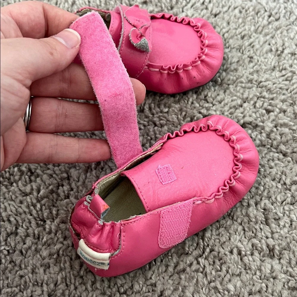 Robeez Pink Patent Leather Loafer Baby Walker Shoes